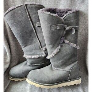Bearpaw Tall Grey Boots Women’s 11 Gray Winter Snow Suede Sheepskin Comfort EUC